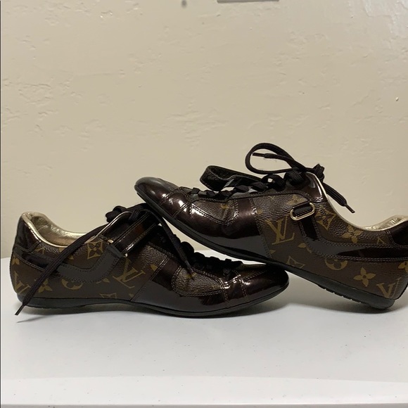 Louis Vuitton Globetrotter Sneakers/ size: 38.5 - Picture 6 of 12